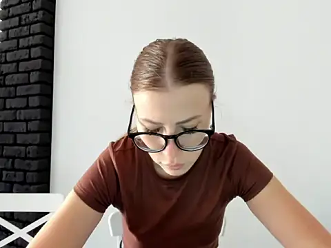 vikky s1 online show from 26, 9, 2025