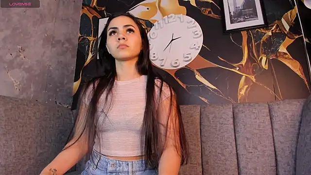 Natty roberts  online show from 28, 2, 2025