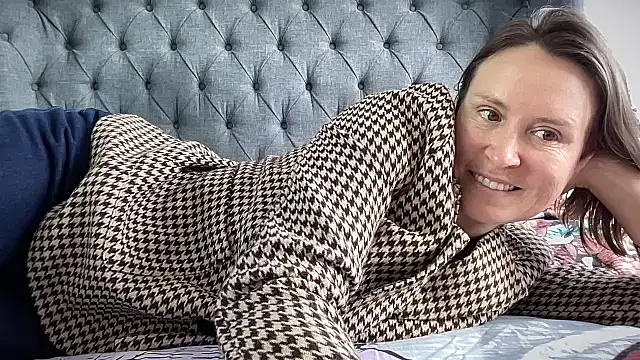 eatmypie69 online show from 11, 9, 2025