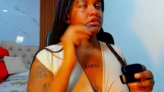 Snapshot of ZahraRose chatting on 10, 1, 2026 ZahraRose online show from 10, 1, 2026