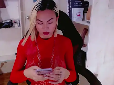 BustyBigBoobsHugeCockTS online show from 19, 2, 2025