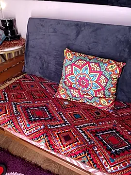 Loly2025 online show from 22, 2, 2026