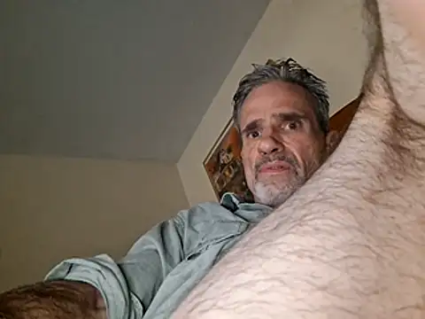 Snapshot of Billgreen69 chatting on 26, 5, 2026 Billgreen69 online show from 26, 5, 2026