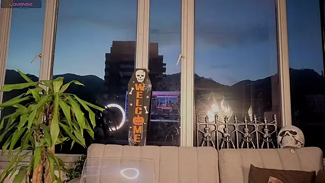 Ivanna West online show from 15, 10, 2025