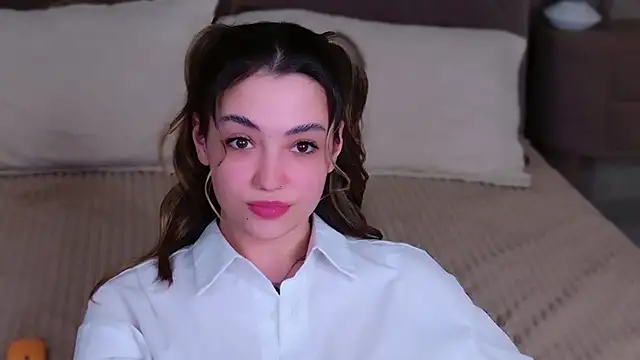 Snapshot of Alice_Deleon chatting on 22, 2, 2025 Alice Deleon online show from 22, 2, 2025