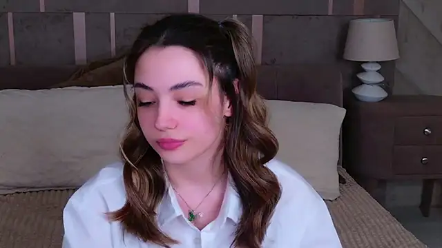 Snapshot of Alice_Deleon chatting on 22, 2, 2025 Alice Deleon online show from 22, 2, 2025