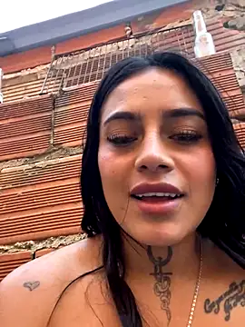 Emily sharlot online show from 2, 10, 2025