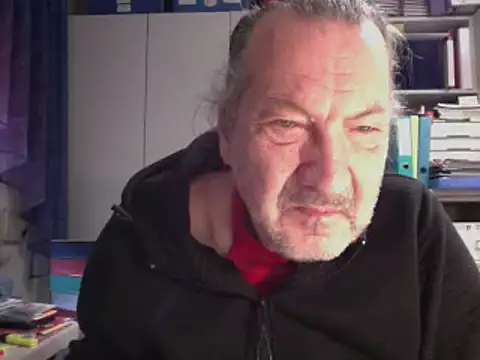 Snapshot of HMStraps01 chatting on 9, 12, 2024 HMStraps01 online show from 9, 12, 2024