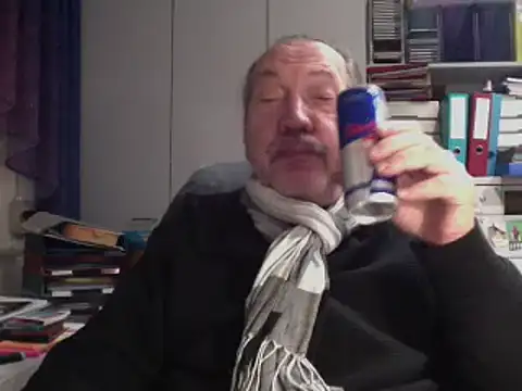 Snapshot of HMStraps01 chatting on 15, 1, 2025 HMStraps01 online show from 15, 1, 2025