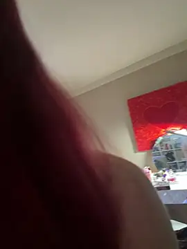 sexymelli18 online show from 5, 2, 2026