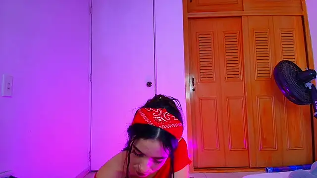 Peach Rose  online show from 3, 3, 2025