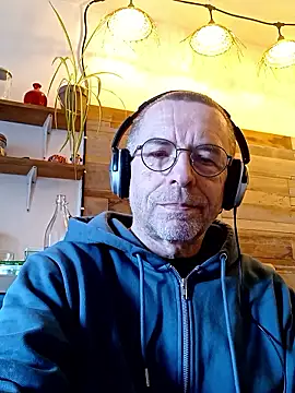 Xavspank2 online show from 10, 1, 2026