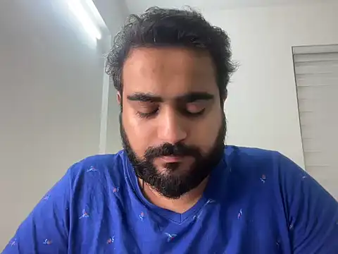 Snapshot of indian_thonger chatting on 10, 11, 2025 indian thonger online show from 10, 11, 2025