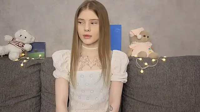 CarolinePepper online show from 31, 5, 2026