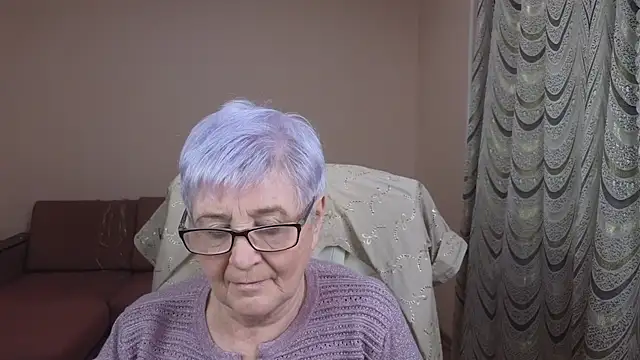 Snapshot of Sandra_Snowflake chatting on 12, 3, 2025 Sandra Snowflake online show from 12, 3, 2025