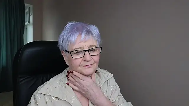Snapshot of Sandra_Snowflake chatting on 20, 3, 2025 Sandra Snowflake online show from 20, 3, 2025