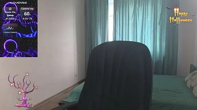 Sandra Snowflake online show from 31, 10, 2025