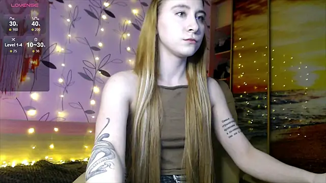 Snapshot of Ivy_dean chatting on 7, 3, 2025 Ivy dean online show from 7, 3, 2025