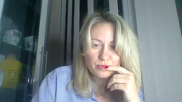 Mary888x online show from 1, 3, 2025