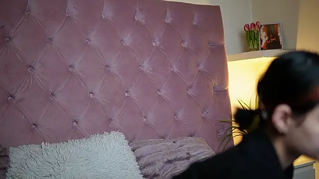 MaiaMini online show from 6, 3, 2026