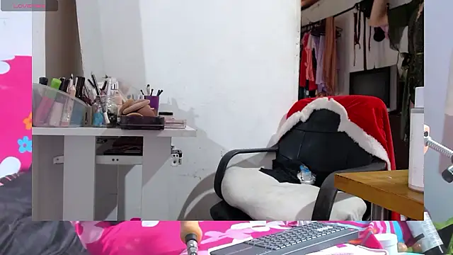 afroditacute15 online show from 13, 2, 2026