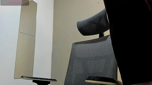 mattiwsmorris  online show from 26, 11, 2025