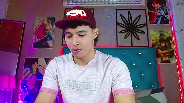 LiamAndrewzz online show from 6, 3, 2026