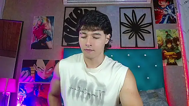 LiamAndrewzz online show from 31, 5, 2026