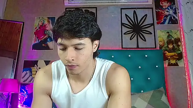 Snapshot of LiamAndrewzz chatting on 8, 7, 2026 LiamAndrewzz online show from 8, 7, 2026