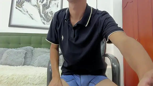 Johann sex online show from 12, 4, 2026