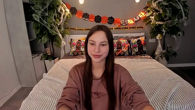 Snapshot of PaigePrado chatting on 29, 10, 2025 PaigePrado online show from 29, 10, 2025