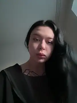 AlishaPrettyBlade online show from 13, 2, 2026