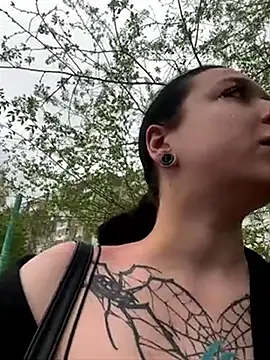 AlishaPrettyBlade online show from 21, 5, 2026