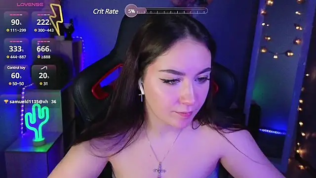 AshleySkott  online show from 8, 3, 2025