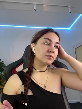 AshleySkott  online show from 12, 10, 2025