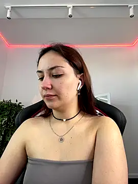 AshleySkott  online show from 21, 10, 2025