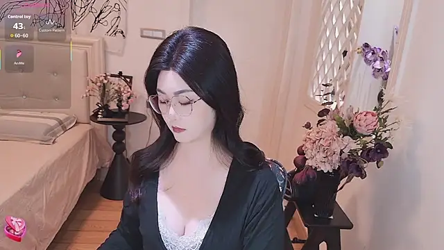 Snapshot of Tingdie chatting on 20, 10, 2025 Tingdie online show from 20, 10, 2025