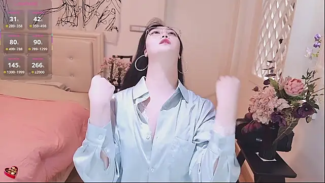 Snapshot of Tingdie chatting on 25, 10, 2025 Tingdie online show from 25, 10, 2025