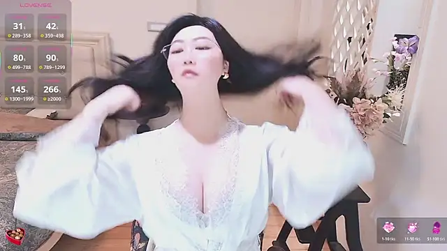 Snapshot of Tingdie chatting on 18, 12, 2025 Tingdie online show from 18, 12, 2025