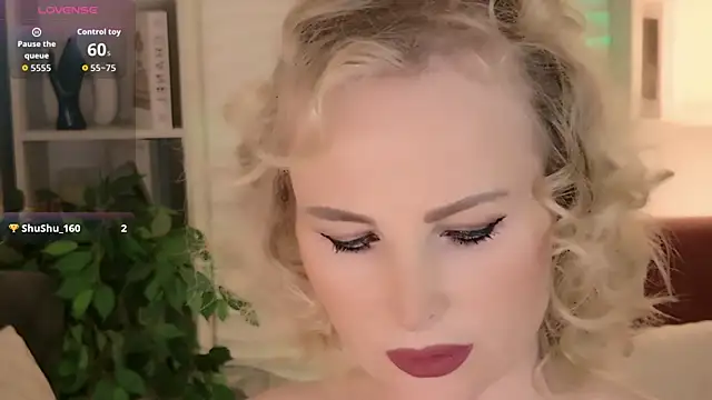 Snapshot of Sandra_Kind chatting on 19, 7, 2026 Sandra Kind online show from 19, 7, 2026