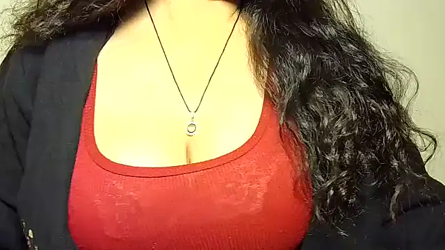 Snapshot of its_siya chatting on 12, 11, 2025 its siya online show from 12, 11, 2025