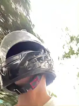 Boy coll online show from 18, 2, 2026