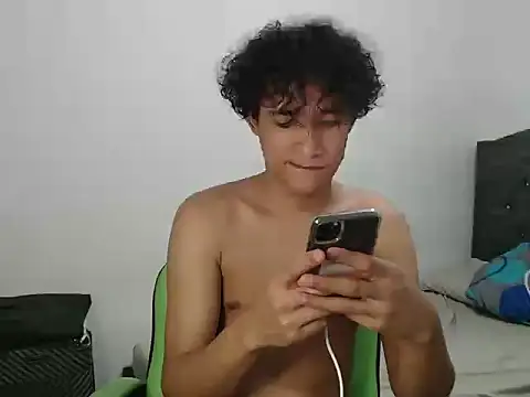 Boy coll online show from 3, 5, 2026