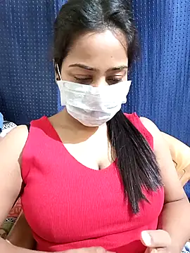 COZY ROZI online show from 5, 3, 2025