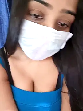 COZY ROZI online show from 22, 3, 2025