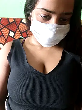 COZY ROZI online show from 20, 9, 2025