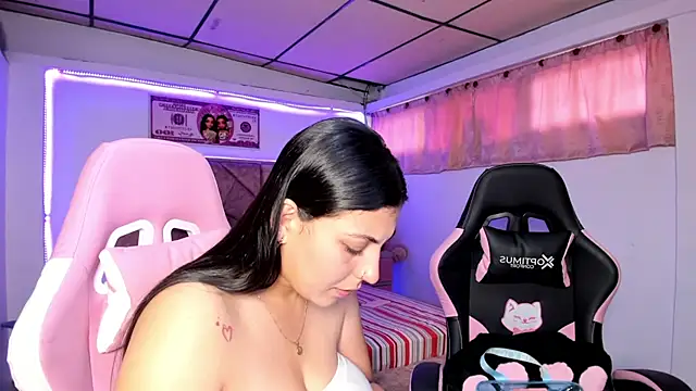 Cristal Smith20 online show from 1, 6, 2026
