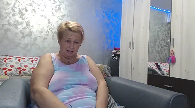 RosesandLillies online show from 21, 1, 2025