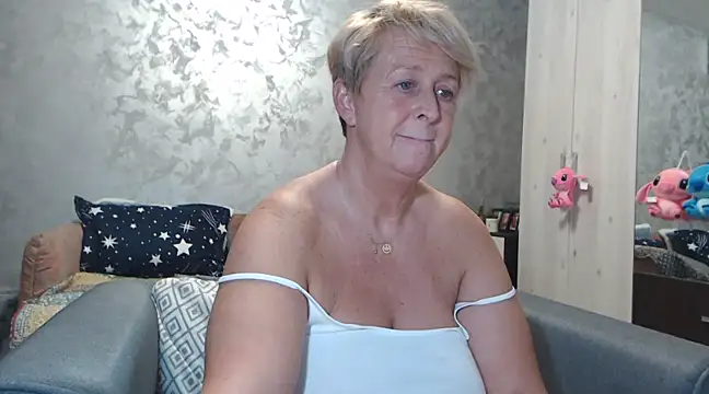 RosesandLillies online show from 20, 3, 2025