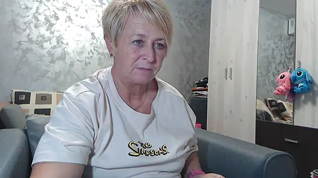 RosesandLillies online show from 15, 10, 2025